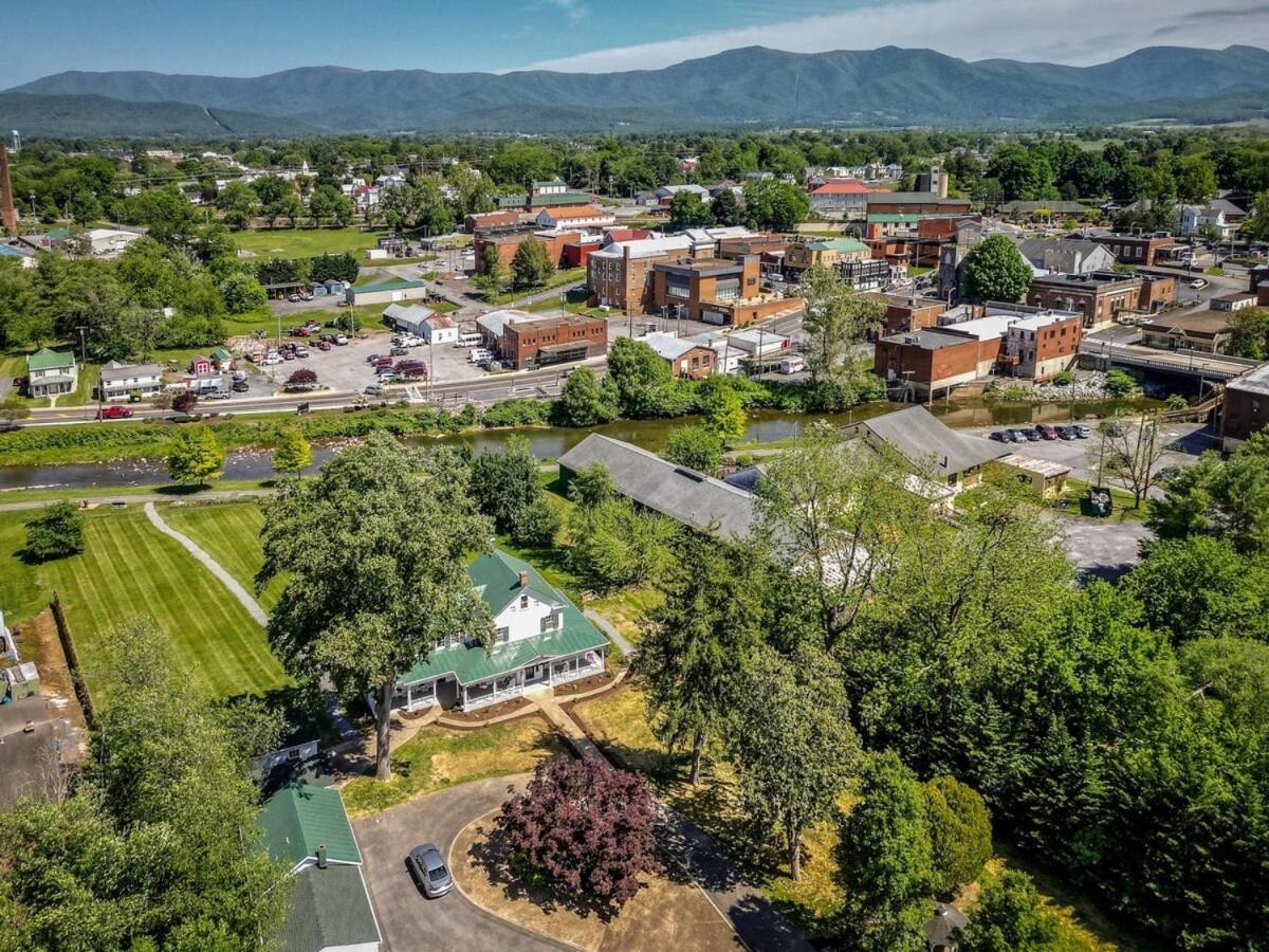 The Legacy Inn Luray Exteriör bild