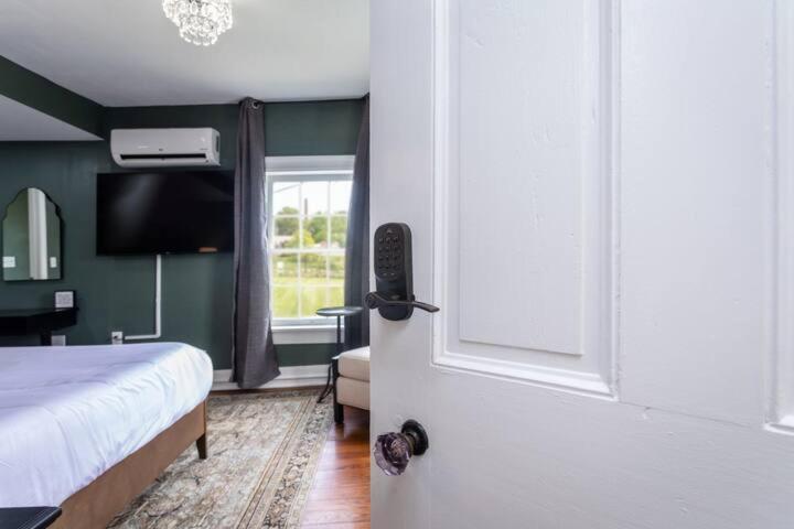 The Legacy Inn Luray Exteriör bild